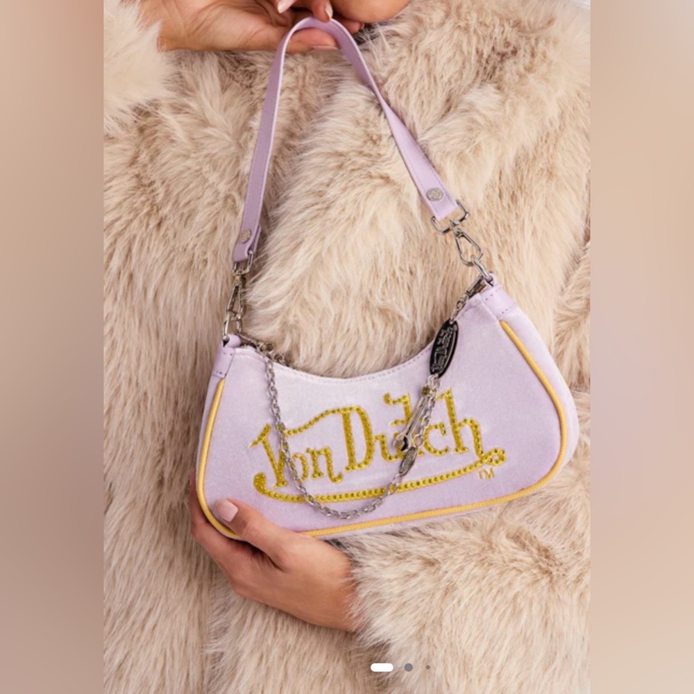 🔥 VON DUTCH Velvet Mode Pastel Purple Shoulder Bag with Gold Details. NEW